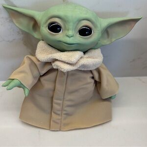 The Child Grogu Talking Plush The Mandalorian Star Wars 2020 Hasbro Working